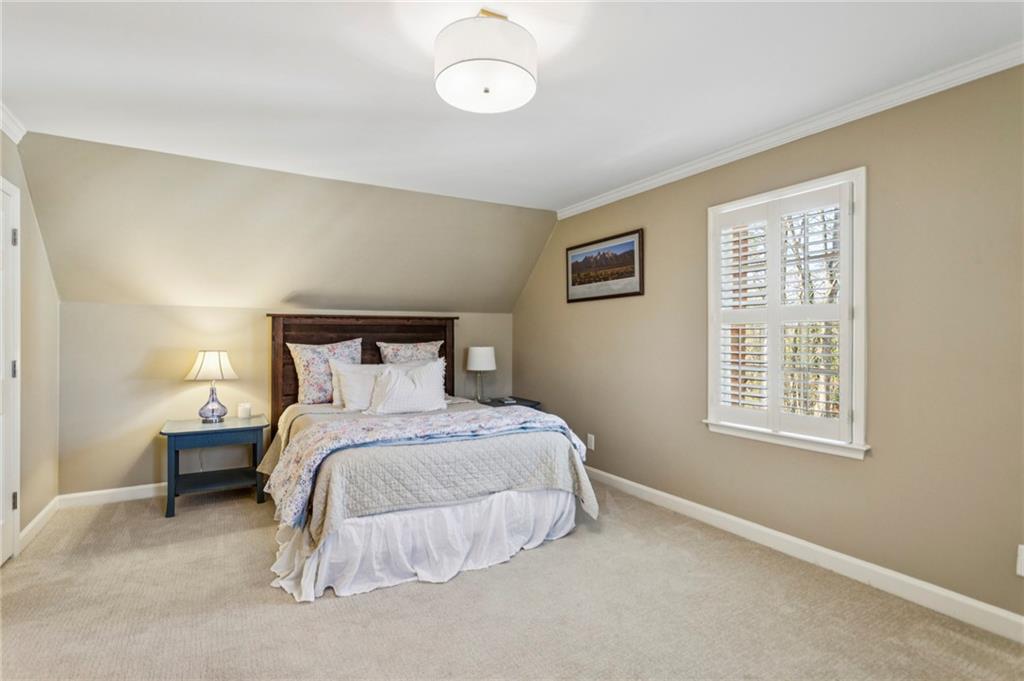 985 Club Commons Circle Northeast Brookhaven, GA 30319 - Photo 28 of 34