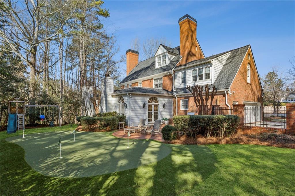 985 Club Commons Circle Northeast Brookhaven, GA 30319 - Photo 30 of 34