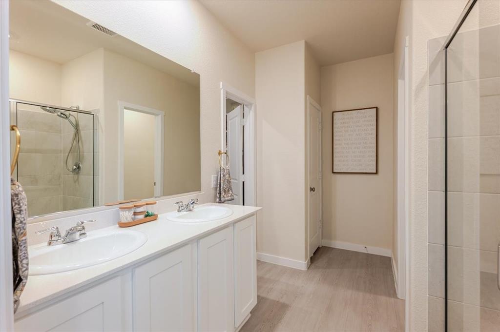 1221 Brazil Street Azle, TX 76020 - Photo 18 of 39