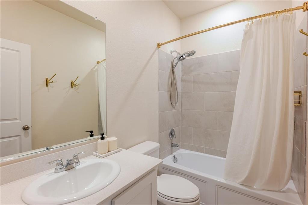 1221 Brazil Street Azle, TX 76020 - Photo 25 of 39