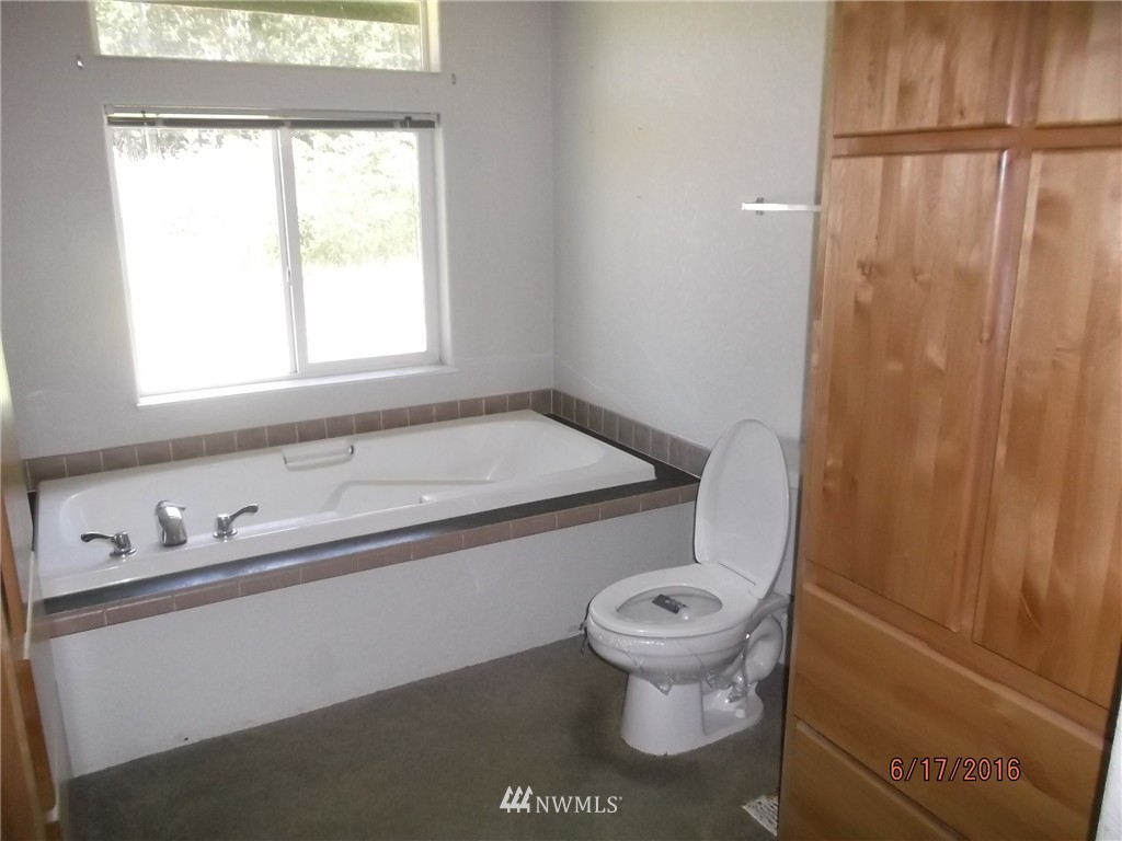 16704 State Rte 20 Coupeville, WA 98239 - Photo 20 of 22 Gallery Image 20