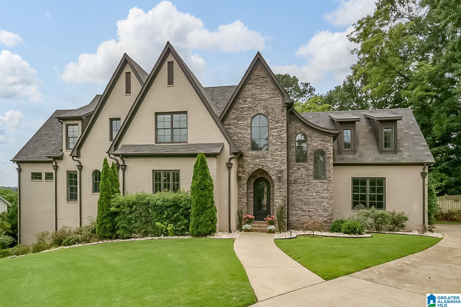 2957 Green Valley Road Birmingham, AL 35243 - Photo 1 of 50