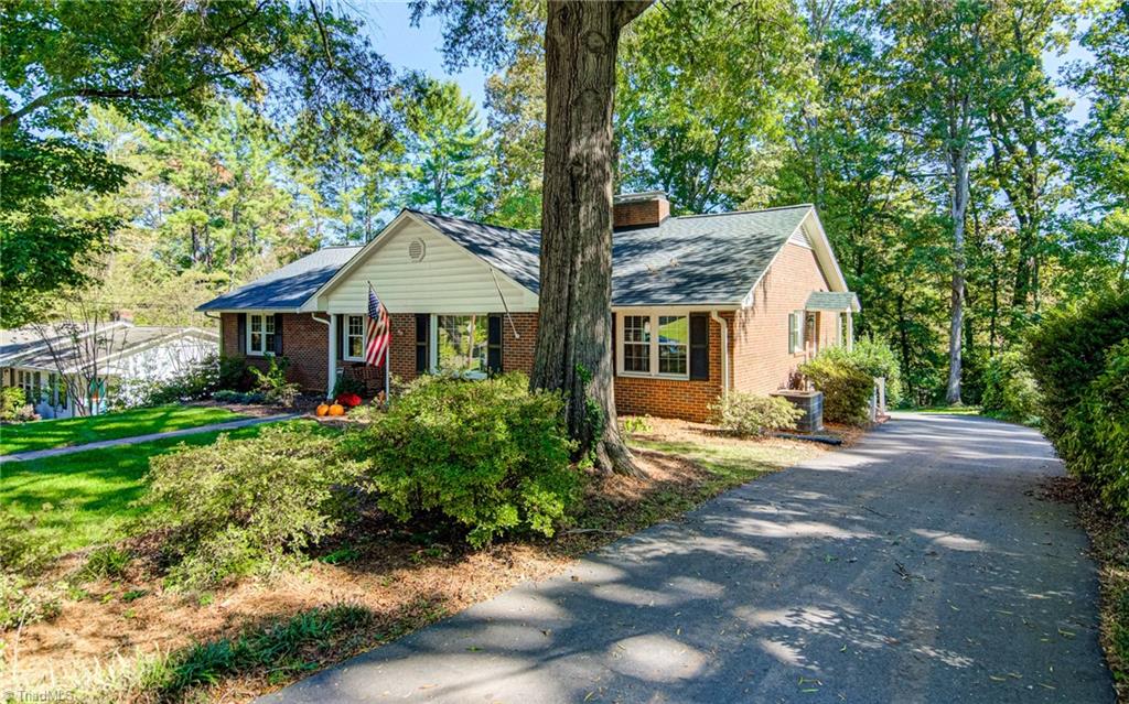 2999 Ormond Drive Winston-Salem, NC 27106 - Photo 3 of 38