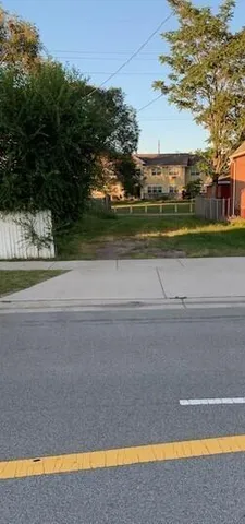 $4,900 | 3905 Guthrie Street, East Chicago, IN 46312