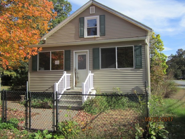 16 Bellflower Road Billerica, MA 01821 - Photo 1 of 10 Gallery Image 1