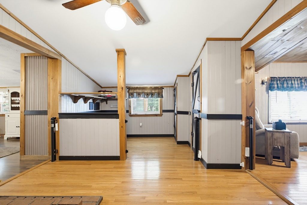 4 Cheney Street Blackstone, MA 01504 - Photo 11 of 21