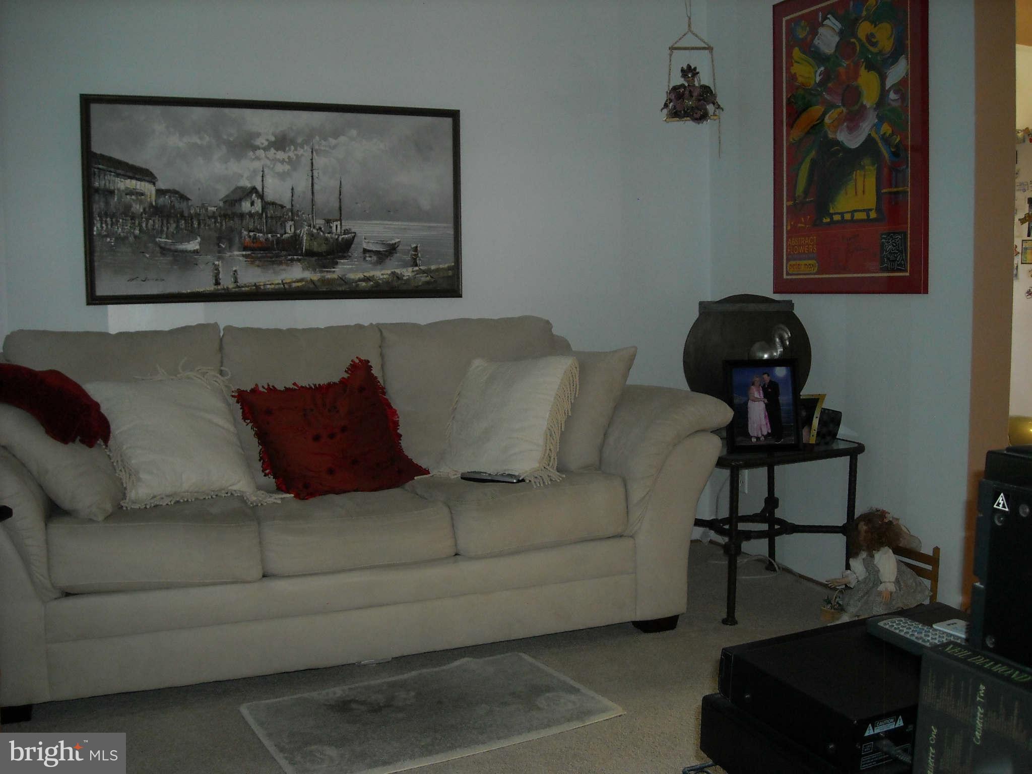 9005 Bruno Road Randallstown, MD 21133 - Photo 9 of 21 Den
