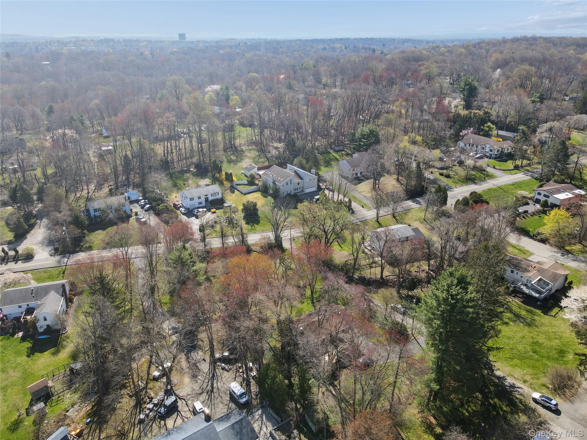 635 South Pascack Road Chestnut Ridge, NY 10977 - Photo 33 of 40