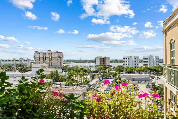 $6,500 | 403 South Sapodilla Avenue, Unit 806, West Palm Beach, FL 33401