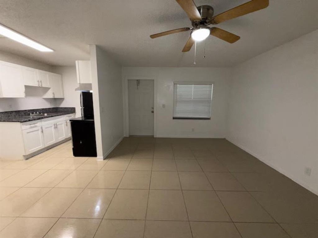 889 Riverside Drive, Unit 217 Fort Lauderdale, FL 33312 - Photo 2 of 9