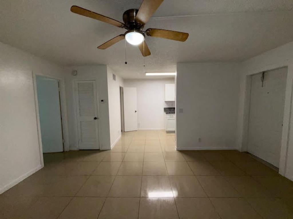 889 Riverside Drive, Unit 217 Fort Lauderdale, FL 33312 - Photo 7 of 9