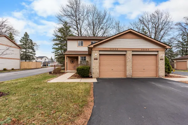$210,000 | 35409 Pheasant Lane, Westland, MI 48185