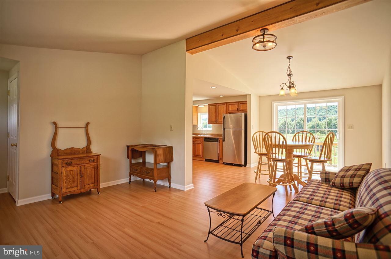 25 Smith Road Gardners, PA 17324 - Photo 4 of 19 Gallery Image 4