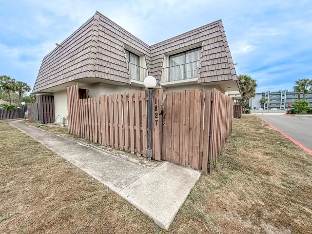$2,625 | 1827 North Congress Avenue, West Palm Beach, FL 33401