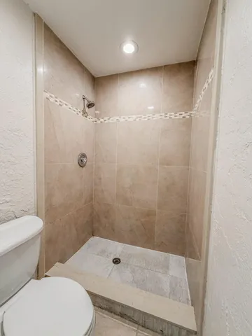 $2,625 | 1827 North Congress Avenue, West Palm Beach, FL 33401