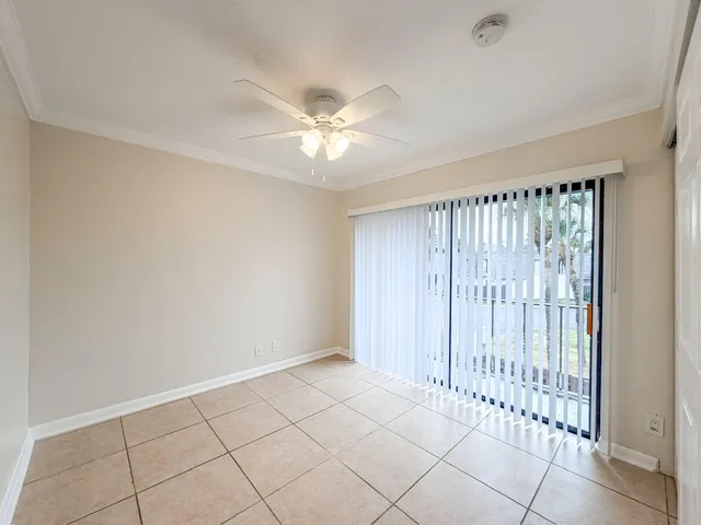 $2,625 | 1827 North Congress Avenue, West Palm Beach, FL 33401
