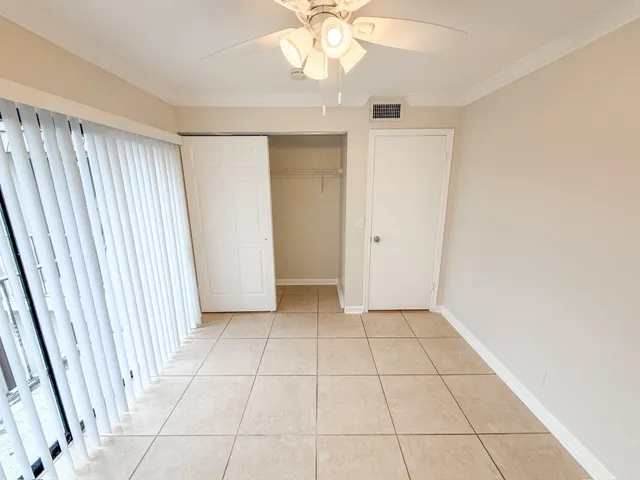 $2,625 | 1827 North Congress Avenue, West Palm Beach, FL 33401