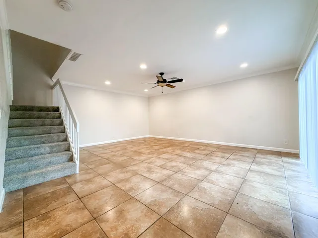 $2,625 | 1827 North Congress Avenue, West Palm Beach, FL 33401