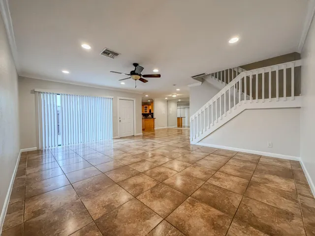 $2,625 | 1827 North Congress Avenue, West Palm Beach, FL 33401