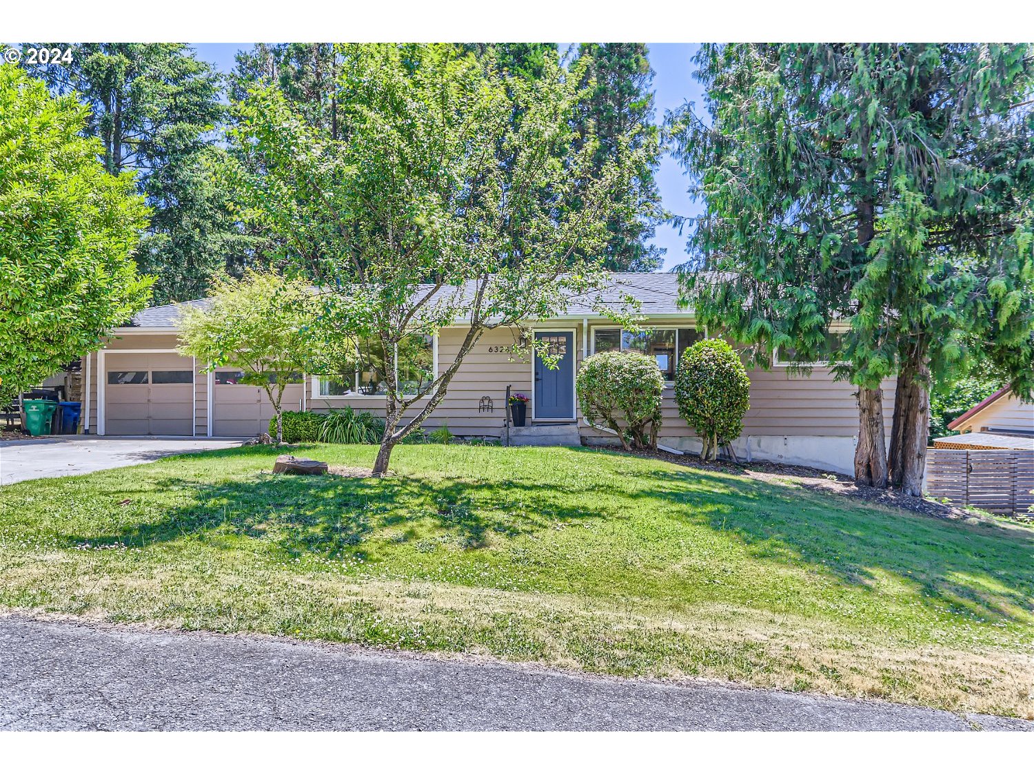 6324 Southwest Radcliff Street Portland, OR 97219 - Photo 1 of 21 Gallery Image 1