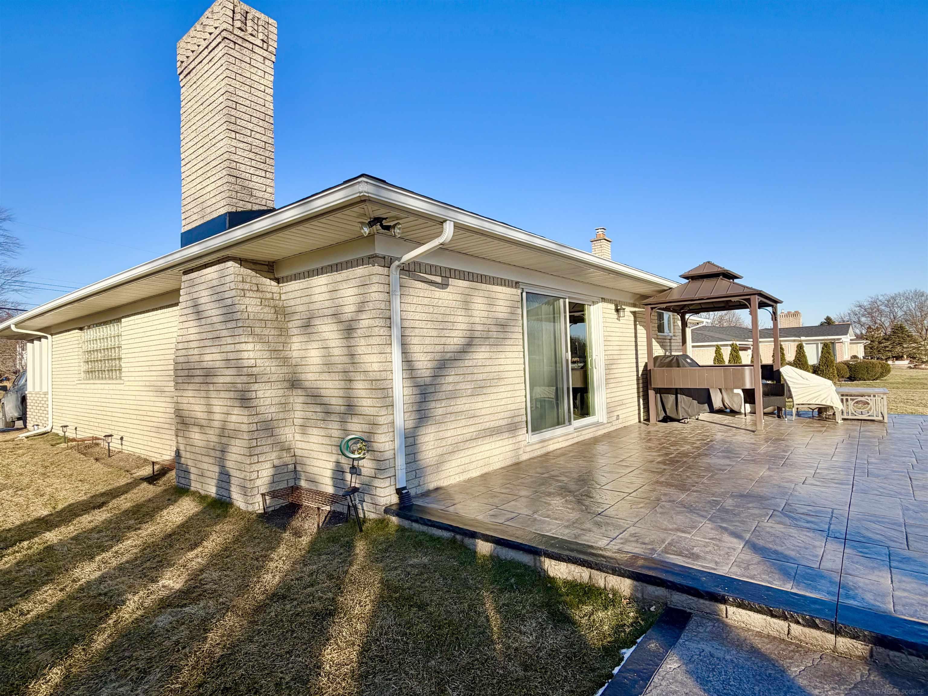 5100 Stellar Road Utica, MI 48316 - Photo 7 of 68 50200912-9637145f-56c9-4e52-bd97-e2fe931cdb44.JPG