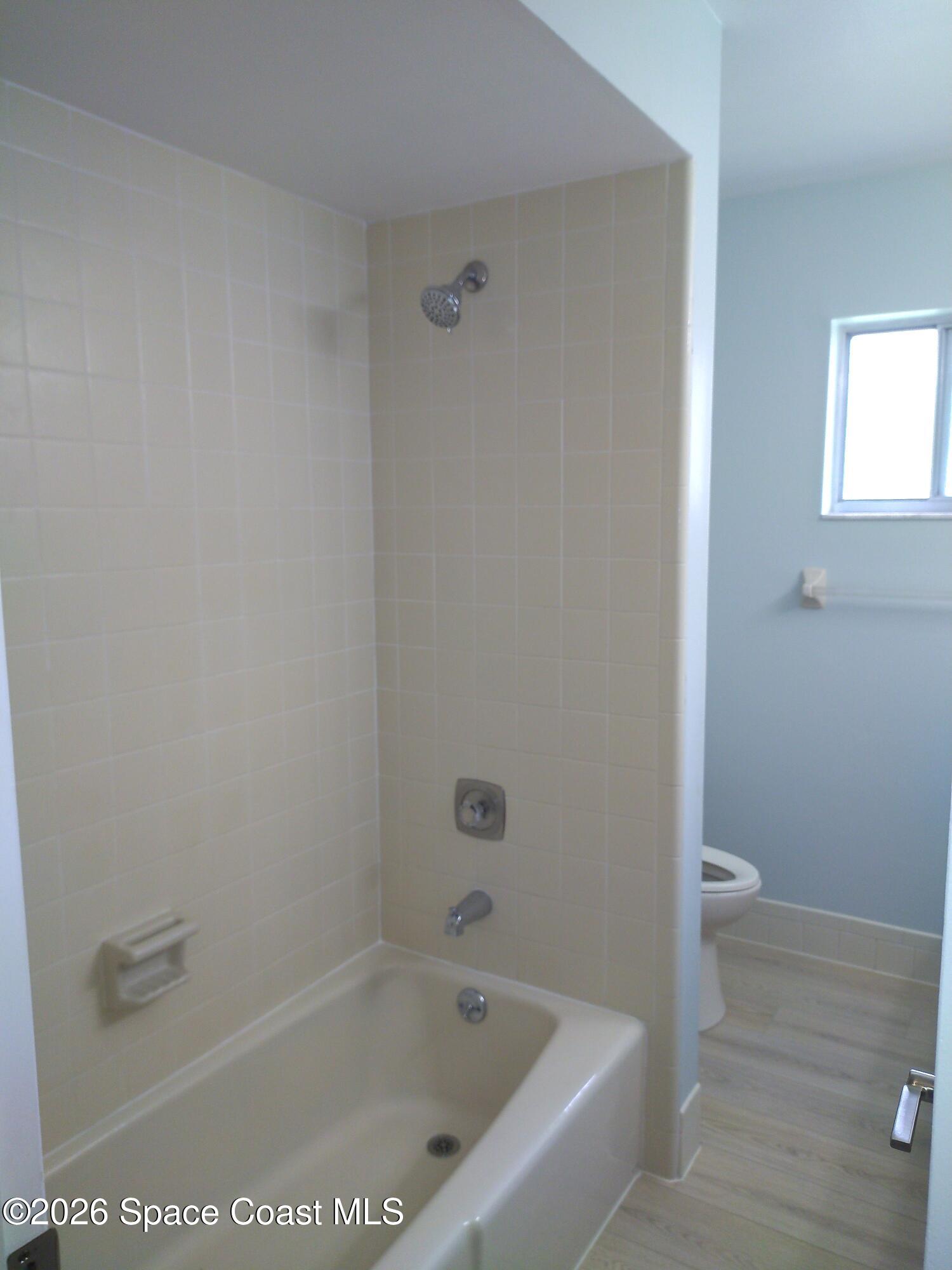 530 Rio Lane Indialantic, FL 32903 - Photo 15 of 26 Guest Bathroom