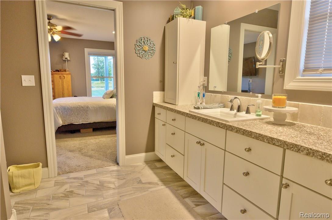 8229 Duffield Road Gaines, MI 48436 - Photo 23 of 46 DSC_7650_1_2_1.jpg