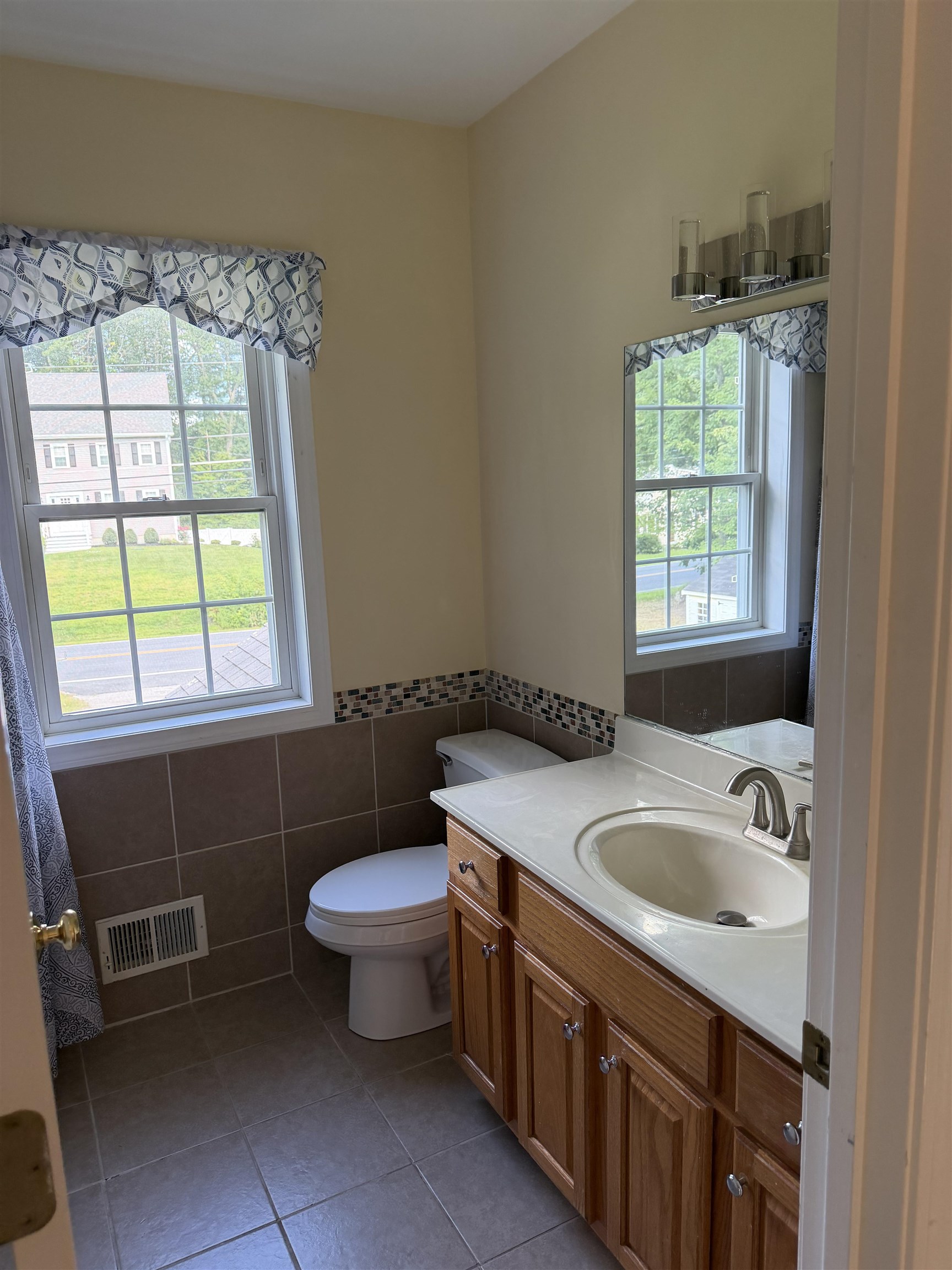 210 Kent Farm Road, Unit 2 Hampstead, NH 03841 - Photo 51 of 53 Gallery Image 51