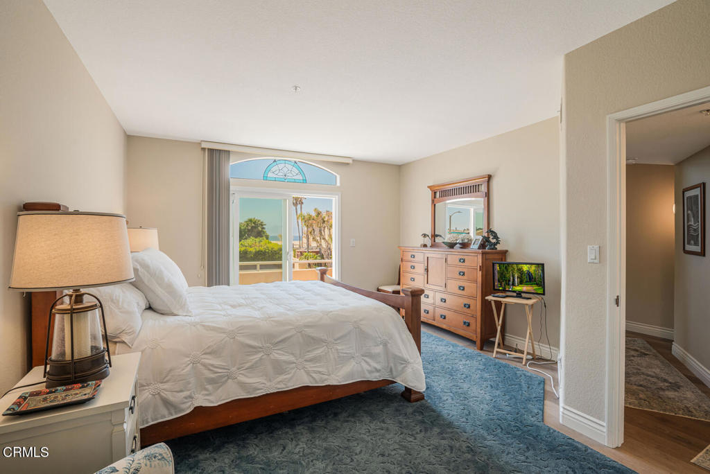 1130 Mandalay Beach Road Oxnard, CA 93035 - Photo 19 of 36