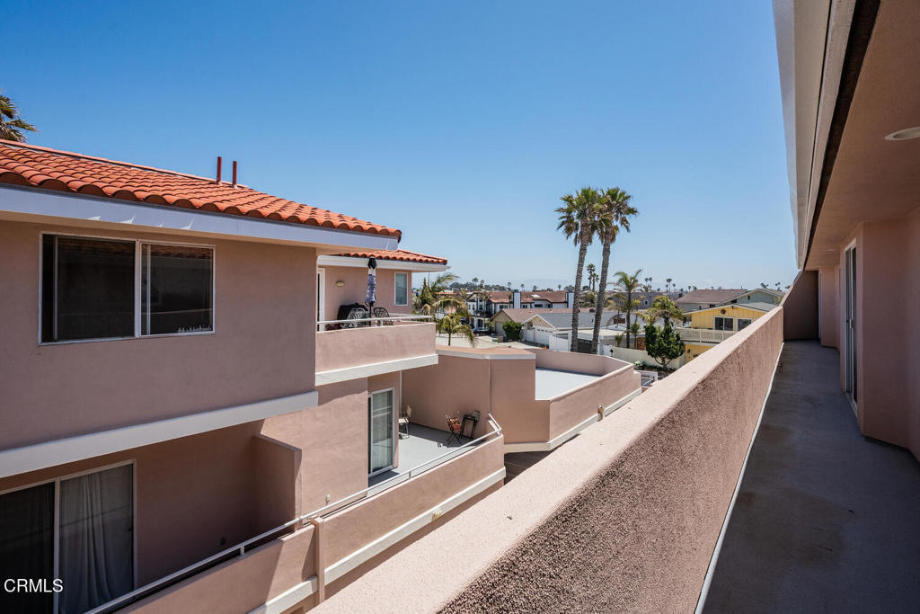 1130 Mandalay Beach Road Oxnard, CA 93035 - Photo 33 of 36