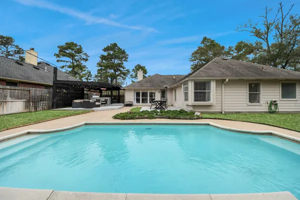 $3,000 | 7719 Malac Road, Spring, TX 77389