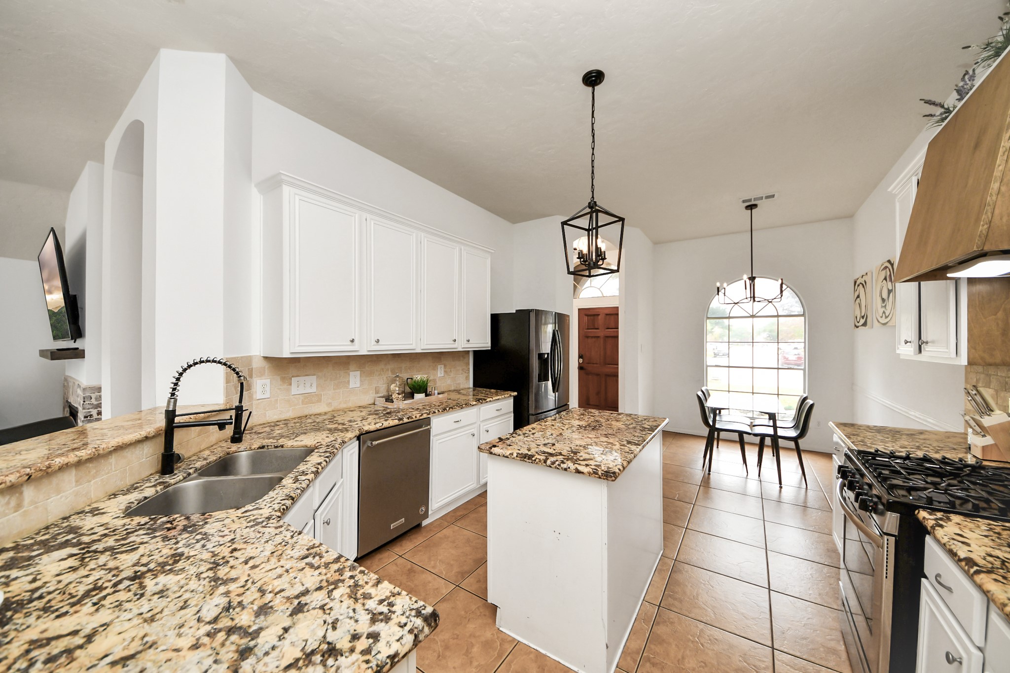 7719 Malac Road Spring, TX 77389 - Photo 10 of 25