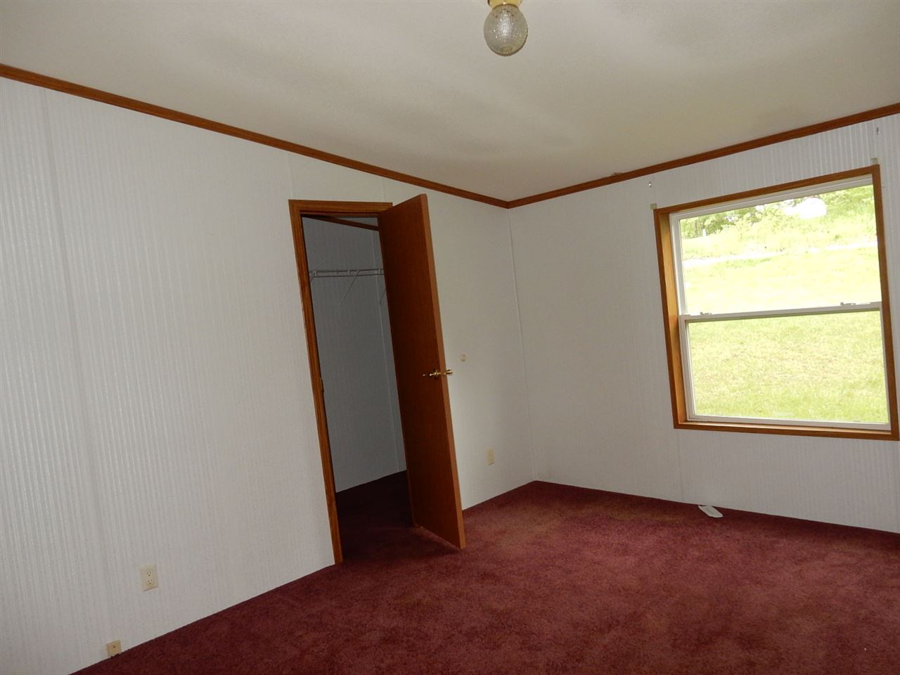 120 Hayes Road Bedford, IN 47421 - Photo 8 of 14