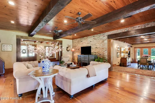 $889,000 | 702 Rue Dauphine, Eunice, LA 70535