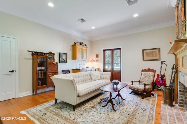 $950,000 | 702 Rue Dauphine, Eunice, LA 70535