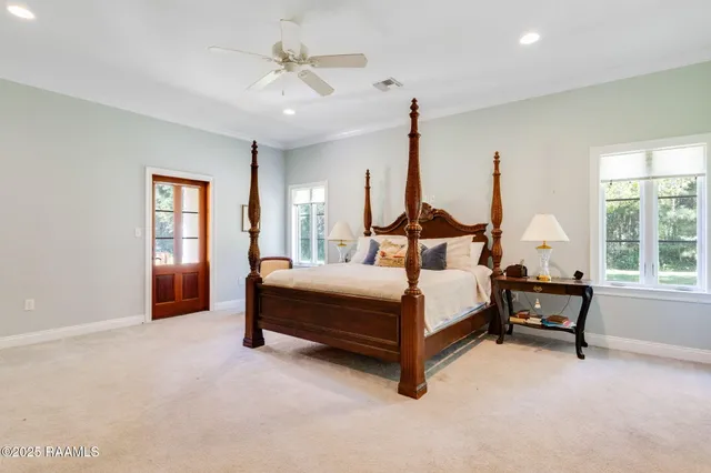 $950,000 | 702 Rue Dauphine, Eunice, LA 70535