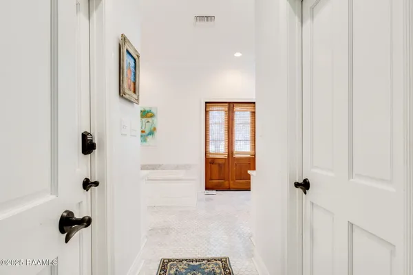 $889,000 | 702 Rue Dauphine, Eunice, LA 70535