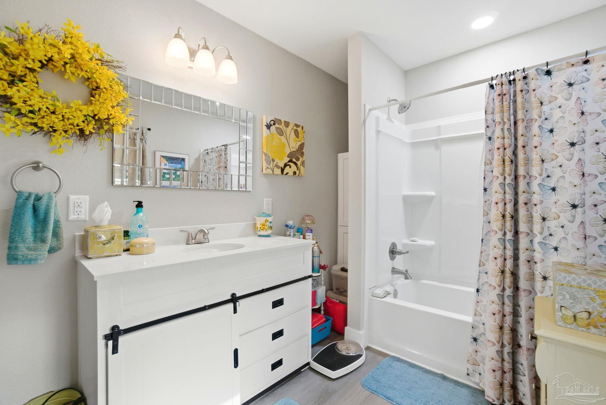 148 San Carlos Road Cantonment, FL 32533 - Photo 25 of 38 a utility room with a window dryer and washer