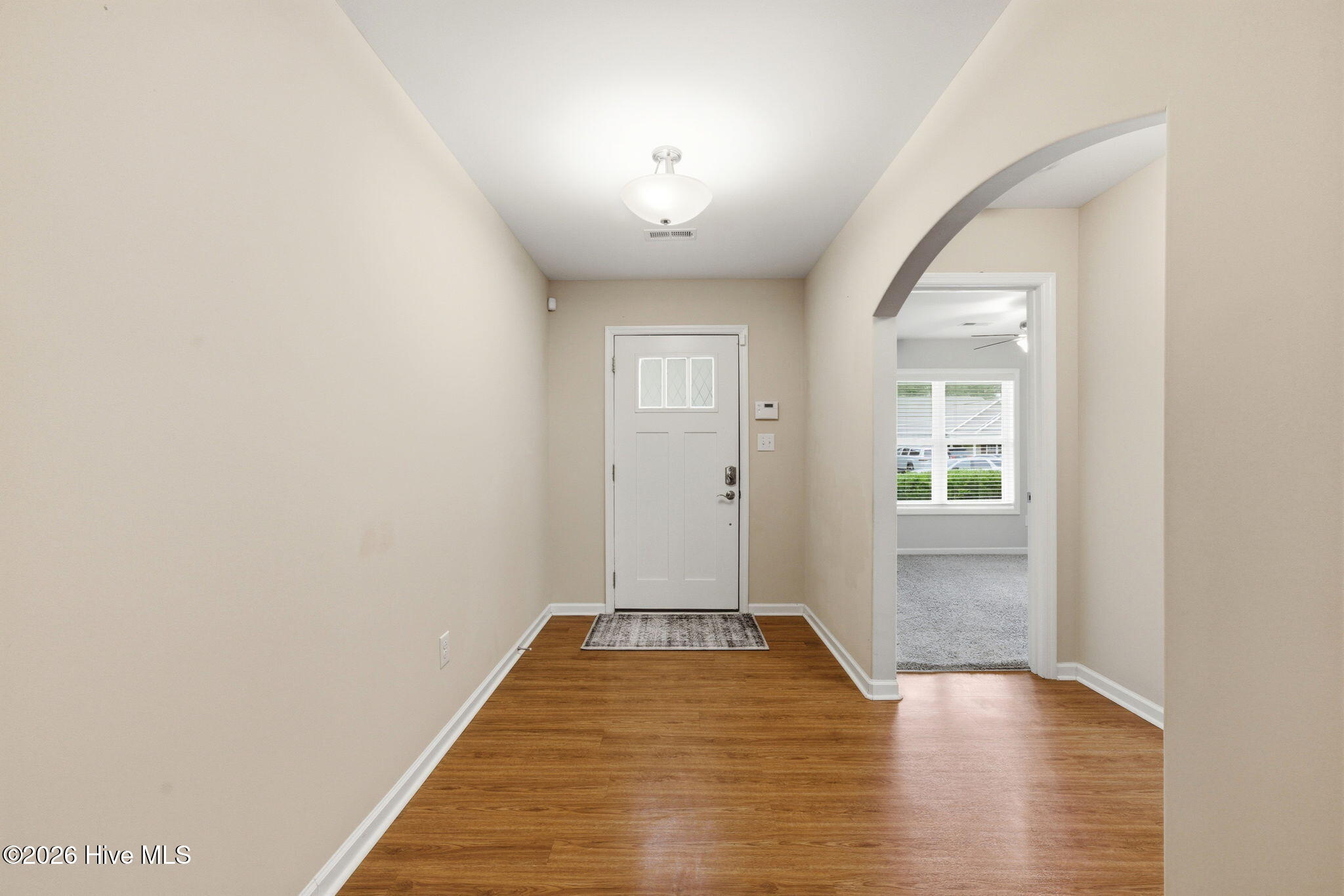 306 Station House Road New Bern, NC 28562 - Photo 5 of 46 Foyer