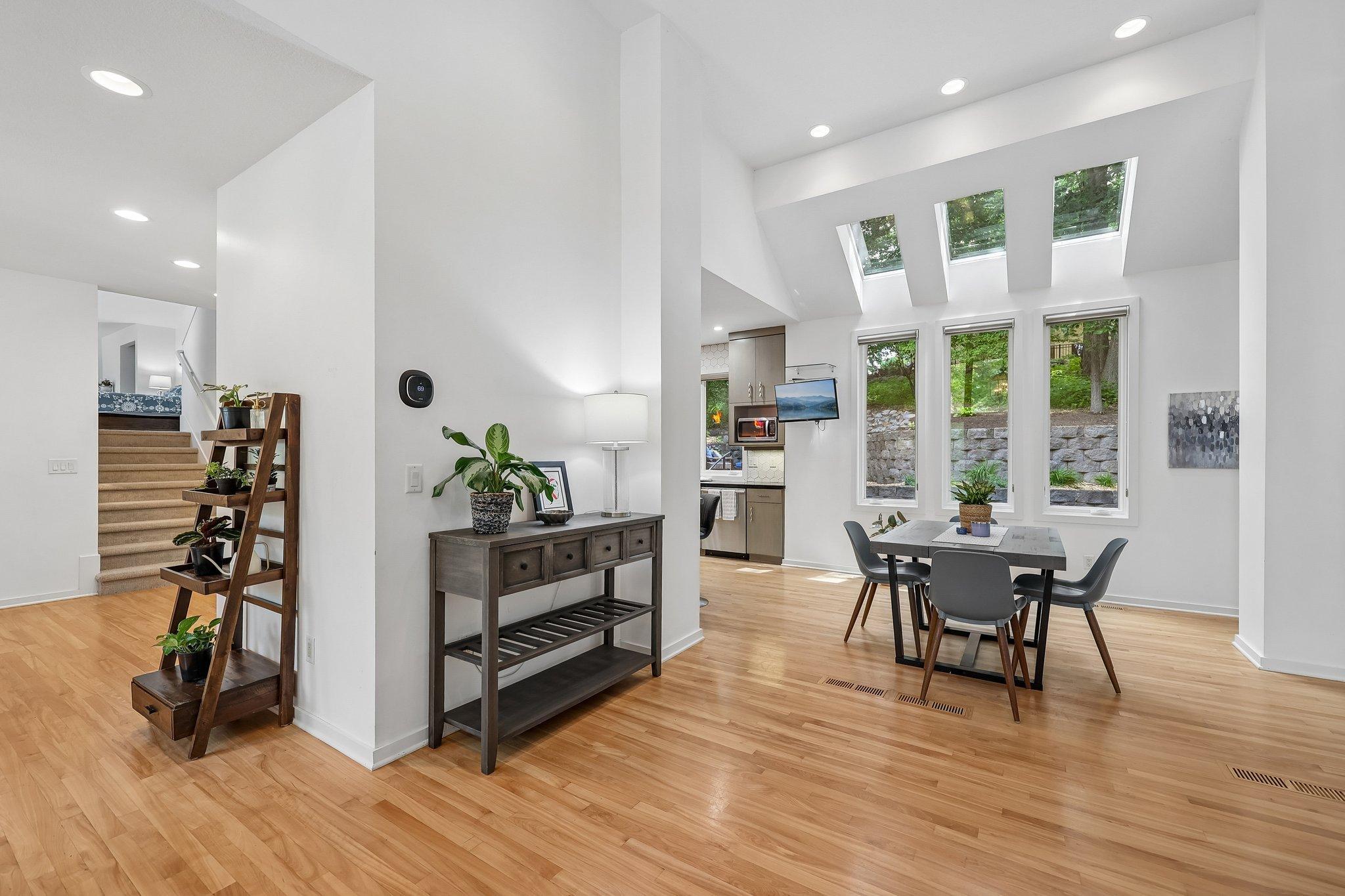 8117 Telegraph Road Bloomington, MN 55438 - Photo 18 of 76 Gallery Image 18
