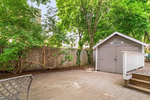 $965,000 | 89 Kinnaird Street, Unit 2, Cambridge, MA 02139