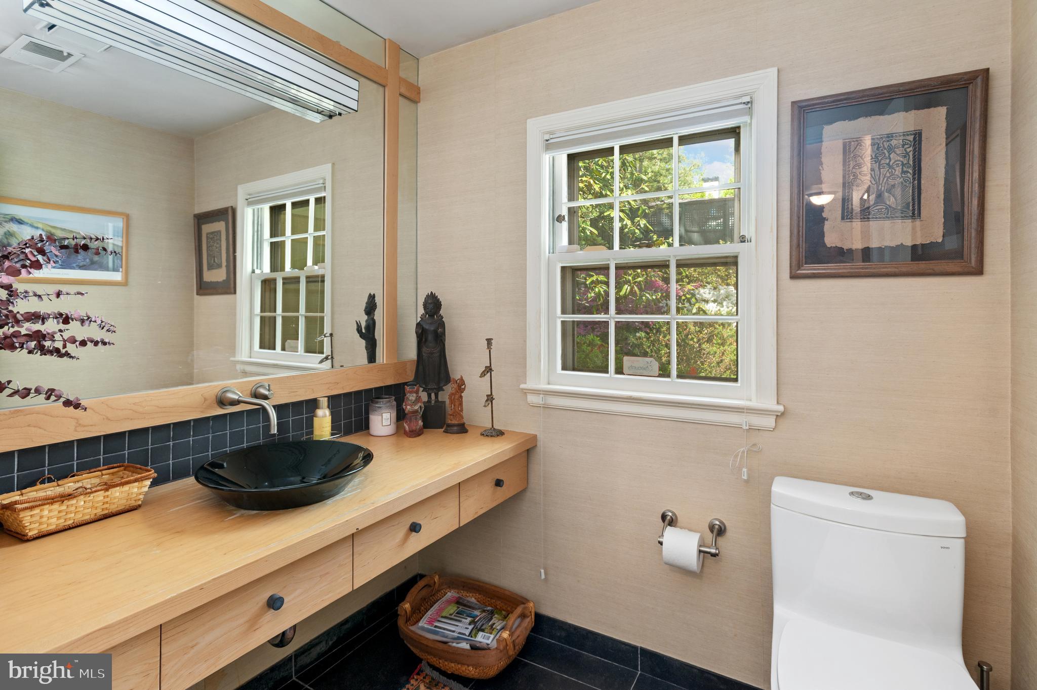 5344 Falmouth Road Bethesda, MD 20816 - Photo 13 of 25