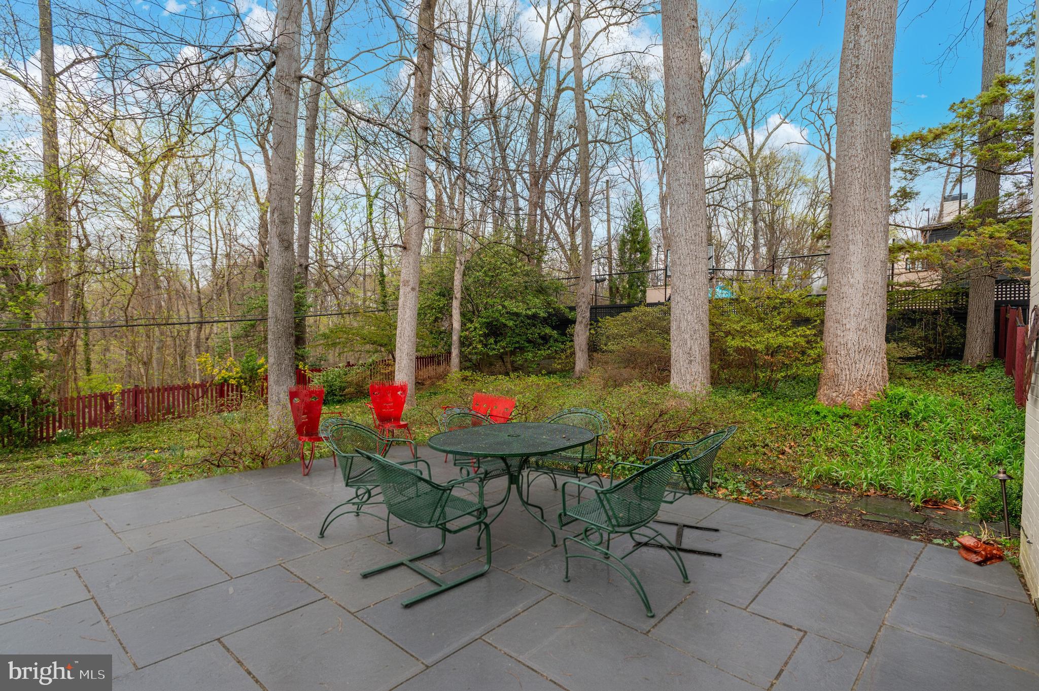 5344 Falmouth Road Bethesda, MD 20816 - Photo 17 of 25