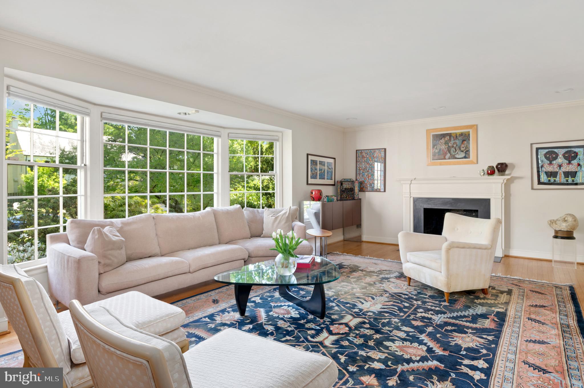 5344 Falmouth Road Bethesda, MD 20816 - Photo 3 of 25