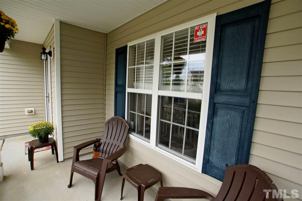 1009 Antside Court Raleigh, NC 27610 - Photo 3 of 25 Gallery Image 3