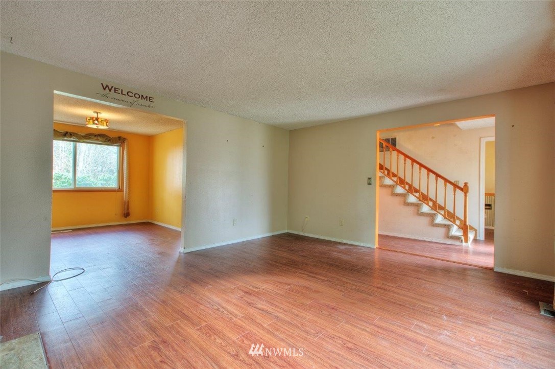 17100 Southeast 136th Street Renton, WA 98059 - Photo 5 of 36 Gallery Image 5
