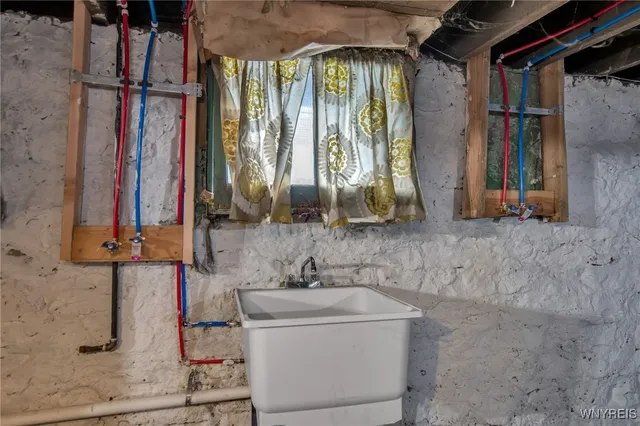 $1,295 | 395 Hampshire Street, Buffalo, NY 14213