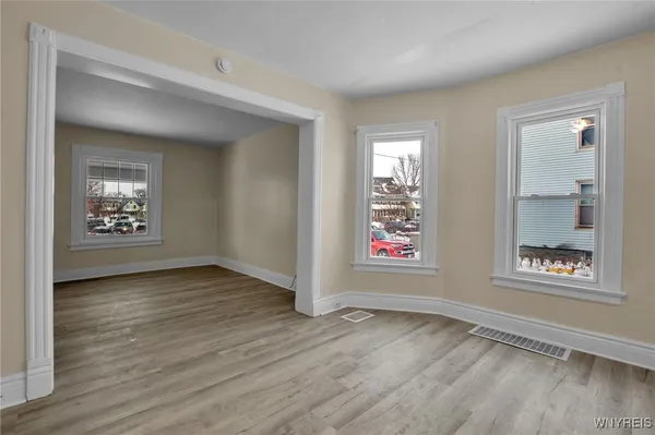 $1,295 | 395 Hampshire Street, Buffalo, NY 14213