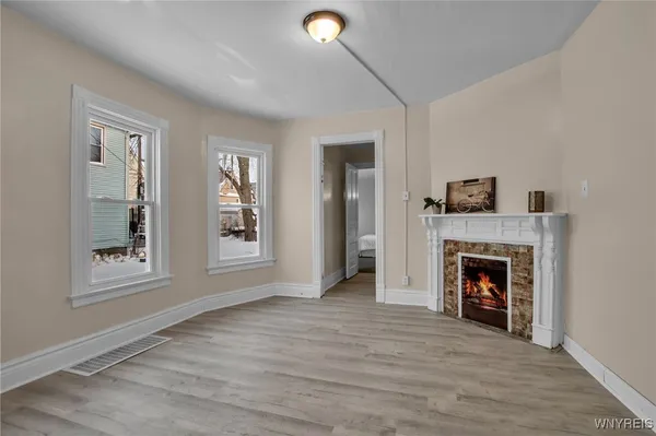 $1,295 | 395 Hampshire Street, Buffalo, NY 14213