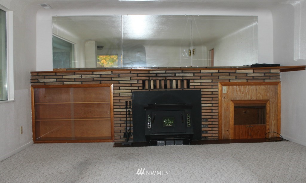 4221 Northeast North Shore Road Belfair, WA 98528 - Photo 5 of 21 Gallery Image 5